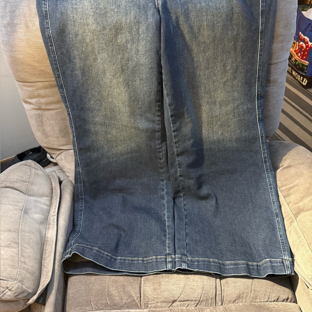 Judy Blue retro wide leg Indigo Jeans